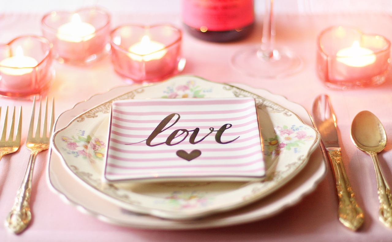 3 idées pour organiser un dîner romantique inoubliable