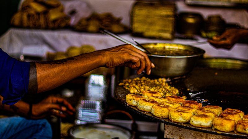 Pourquoi la gastronomie indienne séduit les gourmets ?