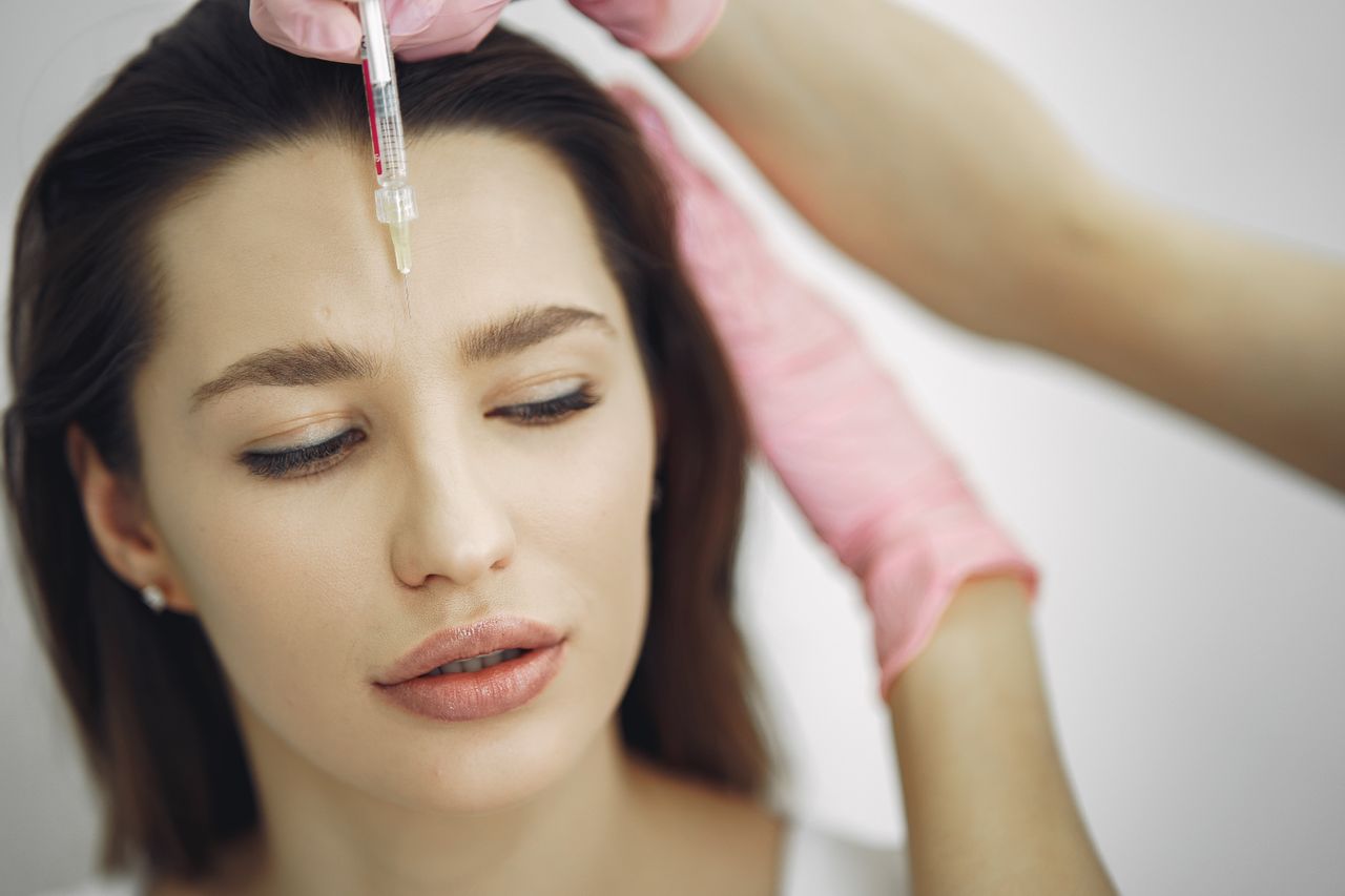 Les zones inattendues où l&rsquo;on peut faire du Botox (cou, nez)